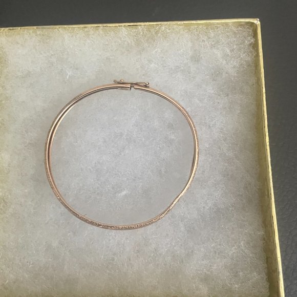 Baby Bangle Bracelet - Picture 2 of 5